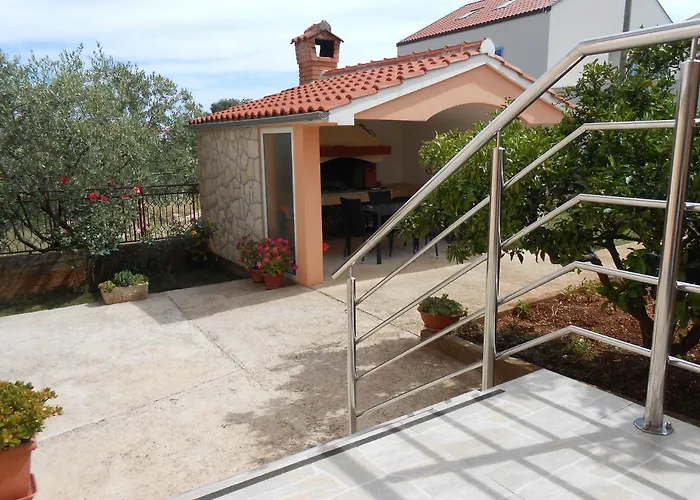 Martina * זאדאר